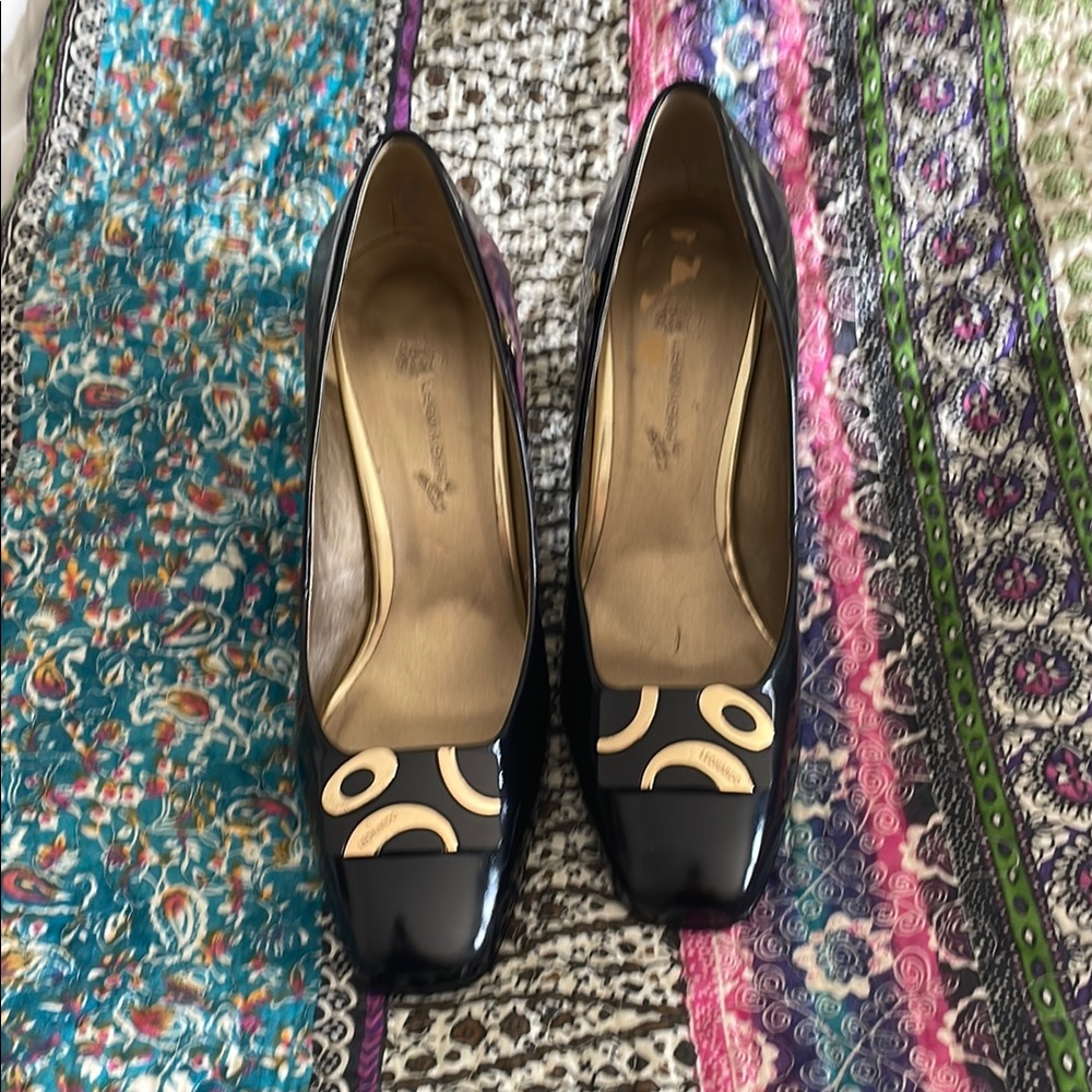 Elegant Black and Gold Heels with Square Toe